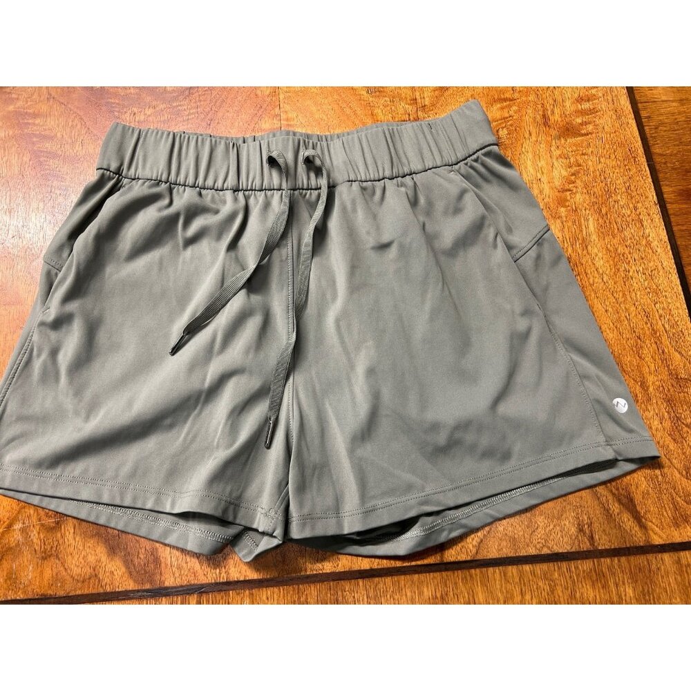 Willit Women's Small Olive‎ Hiking Athletic Shorts Yoga Lounge Running Pockets